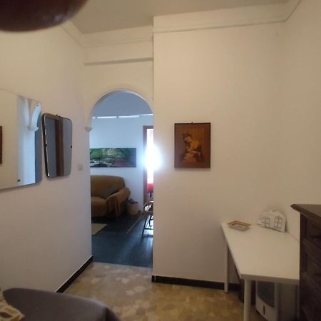Trilocale Cecilia'S Studio Генуа Екстериор снимка