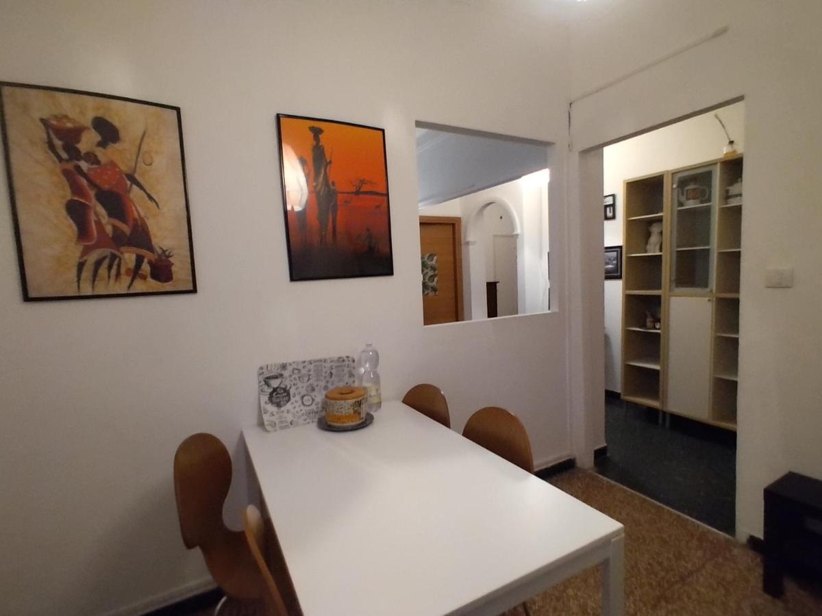 Trilocale Cecilia'S Studio Генуа Екстериор снимка
