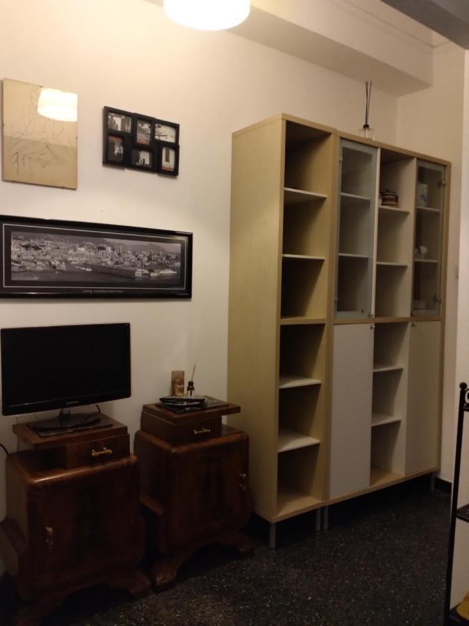 Trilocale Cecilia'S Studio Генуа Екстериор снимка