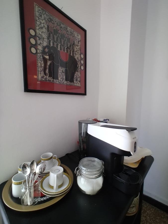 Trilocale Cecilia'S Studio Генуа Екстериор снимка