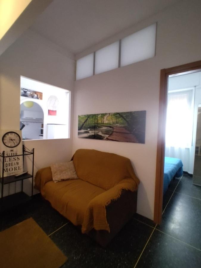 Trilocale Cecilia'S Studio Генуа Екстериор снимка